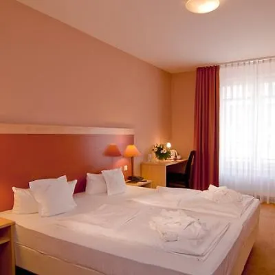 Bhb - Boutique Buchholz Hotell 4*